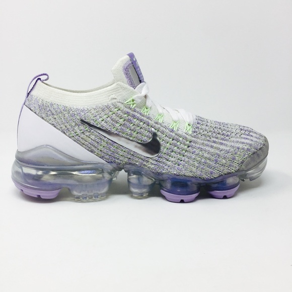 Nike Women's Air Vapormax Flyknit 3 - Picture 5 of 6